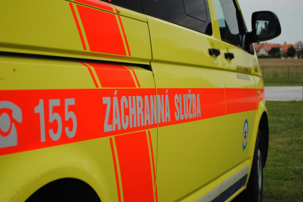 Při dopravní nehodě u Korozluk byli zraněni dva lidé