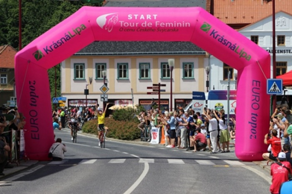 Závod Tour de Feminin vyhrála Dánka Ludwigová