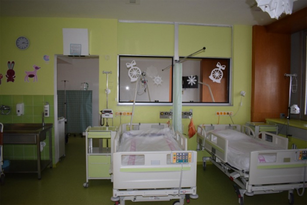 Dětské oddělení litoměřické nemocnice má, díky sbírce Kapky naděje, tři nové čističky vzduchu