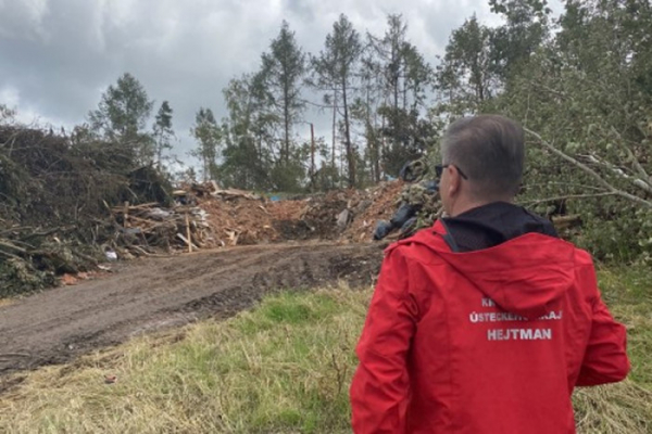 Hejtman Schiller jednal v Kryrech na Podbořansku se starosty obcí zasažených bouří o další pomoci