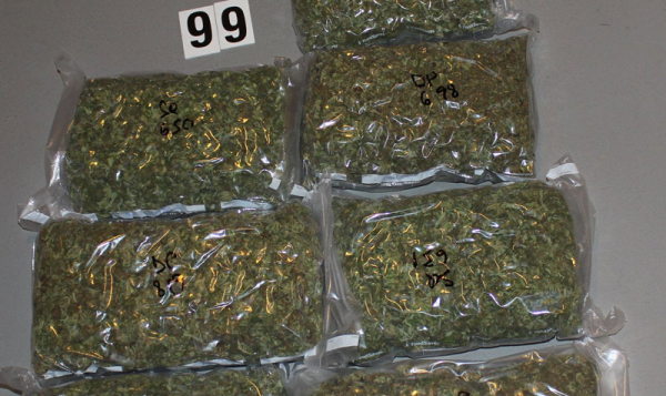 Žena prodala známému více než čtvrt kila marihuany, přišla si tak na dvacet tisíc korun