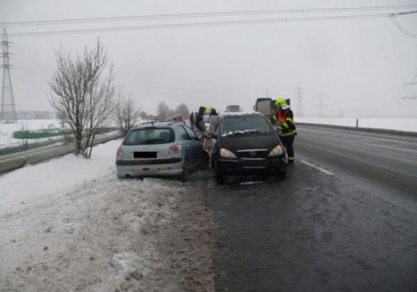 Dopravní nehoda u Mikulovic okres Chomutov