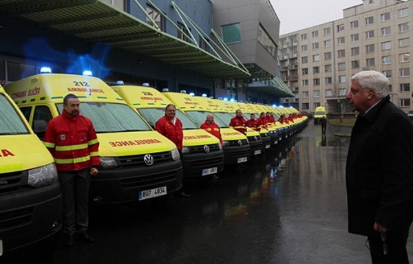 Zdravotnická záchranná služba Ústeckého kraje uvedla do provozu 24 nových sanitních vozidel