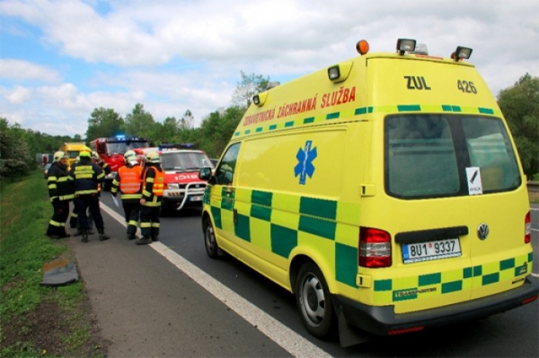 Dopravní nehoda dvou dodávek v Dolním Oldřichově